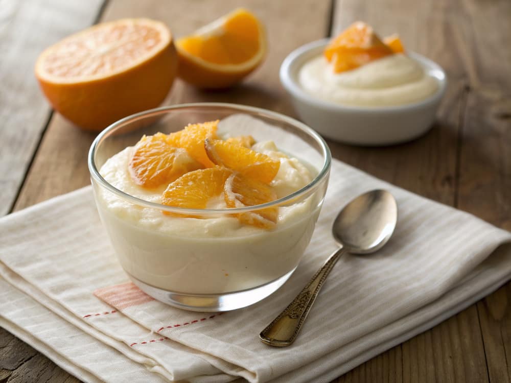 Sinaasappel-kwarkmousse